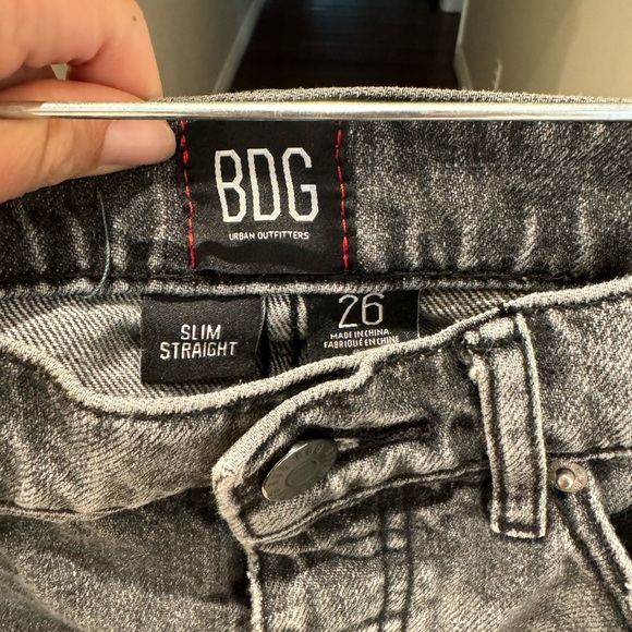 BDG Jeans - Picture 2 of 3